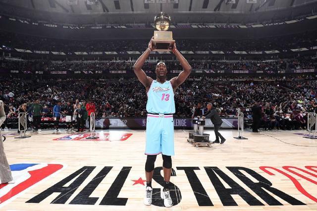 活塞与火箭的合约赌注：汤普森兄弟的崛起与NBA新纪元